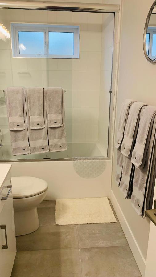Baycrestone Apartment Coquitlam Ngoại thất bức ảnh